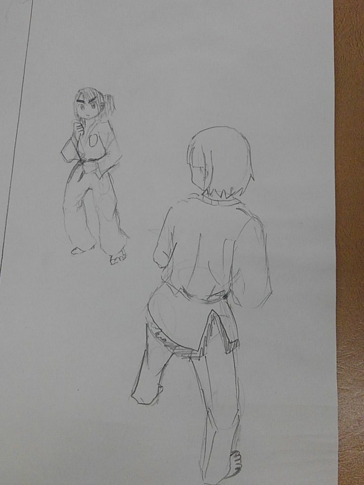 テコンドー。左が良く出来たと思う。 https://t.co/D8i3Aqd8ng