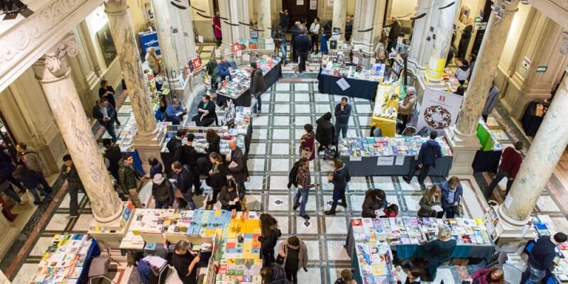 Libreriamo's tweet photo. Alla scoperta dei mestieri del #libro, riparte la XV edizione della #RassegnadellaMicroeditoria https://t.co/fi7fsNGOtT https://t.co/mS0GzaTcCj