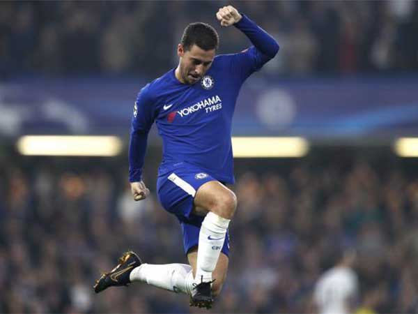 SportRadioME's tweet photo. #EdenHazard scored twice as #Chelsea battled to a 3-3 draw with #Roma to stay top of #ChampionsLeague Group C. https://t.co/fb27UIFXNo https://t.co/bqyyoNHlwR