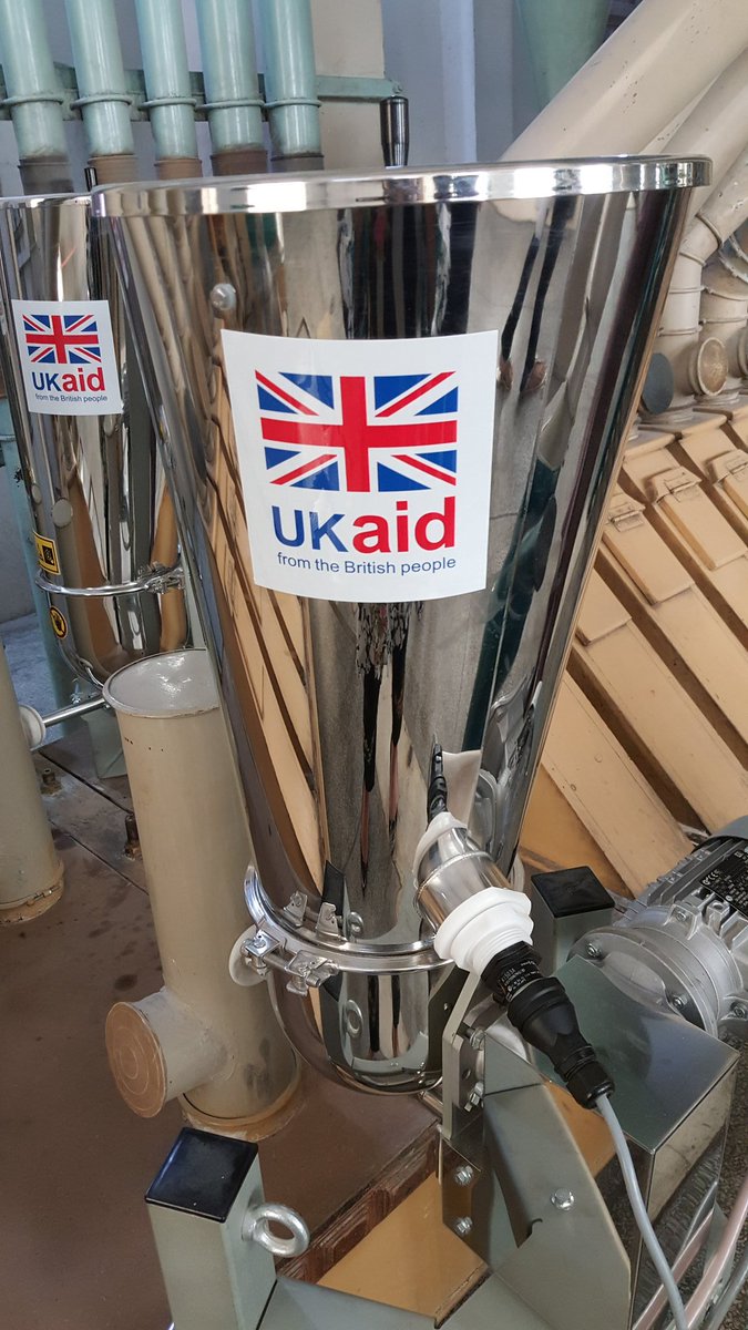 ukinpakistan's tweet photo. @DFID_UK funded microfeeders launched in Punjab flour mills to fortify wheat flour with essential micronutrients https://t.co/DZKM4tAfcf