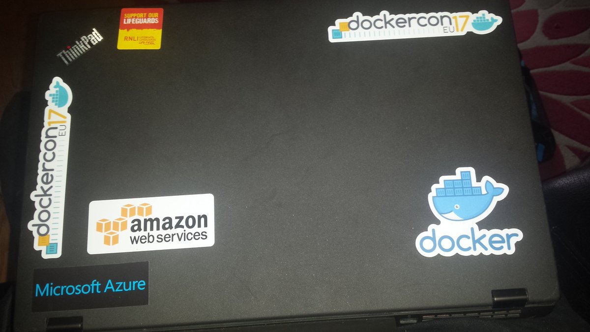martinxb1's tweet photo. Think pad docker powerd https://t.co/EsGsMzq4f9