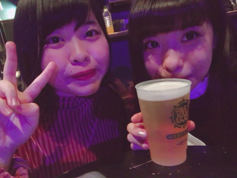 do_noko_no's tweet photo. 今日とっても楽しい〜〜！！！！
大好きなモエノさんと写真撮ってもらっちゃった🍺❤︎ https://t.co/Pm7ukkV58H