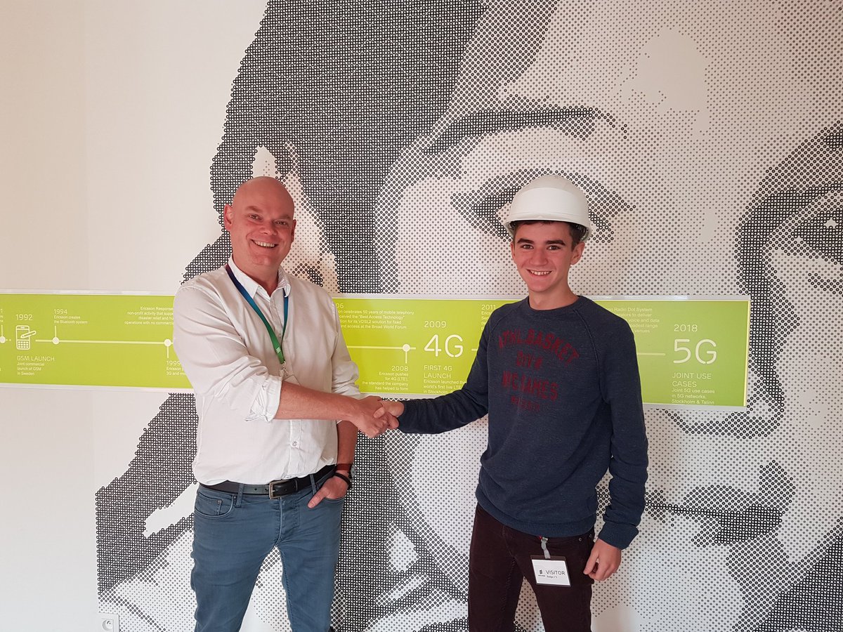 VUSaskia's tweet photo. In the field this afternoon ! #YOUCA #EricssonBelux @XanderBalanck https://t.co/bOtOAKT3MG