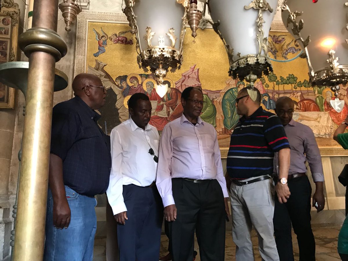 SifisoNgwenya_1's tweet photo. Great to c the leader of #ZCC Bishop Lekganyane visiting #Israel & he met @PresidentRuvi 🇿🇦🇮🇱 #SeeIsraelForYourself https://t.co/Zm8QSpduqF