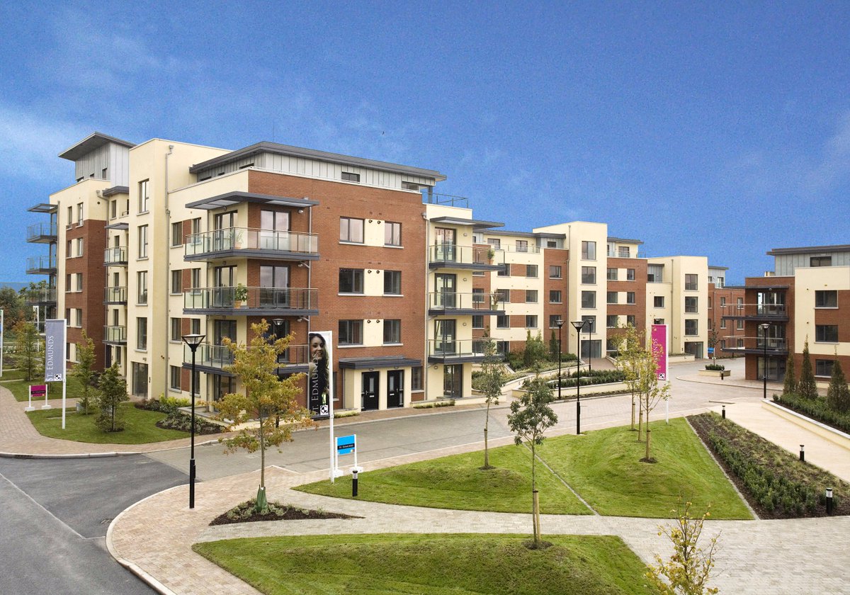 Corcom_Ent's tweet photo. Block 5. St.Edmunds. Lucan. @Corcom_Ent managed the development of 122nr apartments for @GrantThorntorn &amp; Nama ahead of #Budget &amp; #programme https://t.co/G8W5a6IUj2