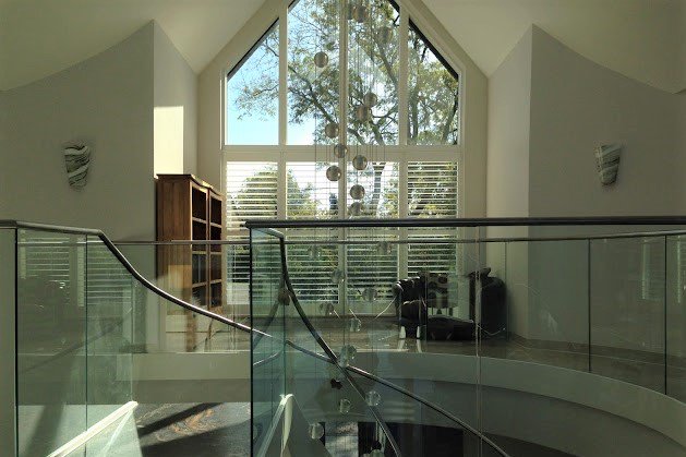 TheShutterShop's tweet photo. One of our favourite #shutterinstalls so far. The shutters create privacy without compromising the lighting and view https://t.co/WlrLAdGRJD https://t.co/gsESr285cN