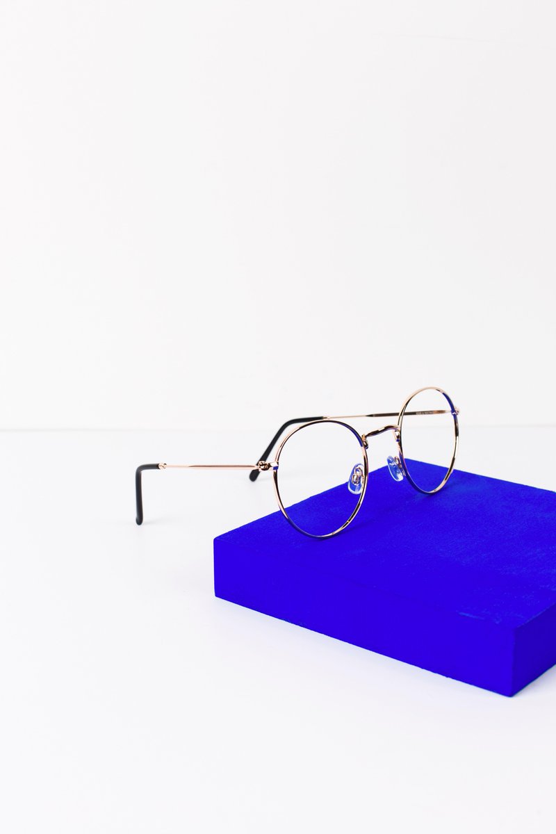 Rond ou carré, Calvi ou Bayview, deux paires, deux styles, à toi de choisir 👓😻