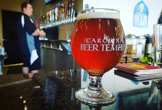 BitesnBuzz's tweet photo. #BeerWeLove! The @BirdsongBrewing Honey Pie 2X #IPA. 8.9% ABV of sweetness that includes local #Charlotte @Cloister_Honey. https://t.co/RFyGg2OWT2