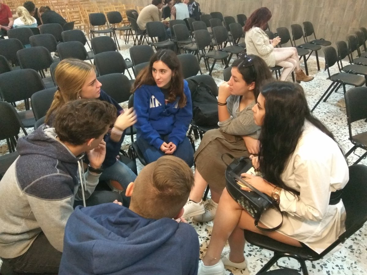 ErasmusCCC's tweet photo. Meeting in Seville
Workshop with NGOs https://t.co/bJrCIx04Ly