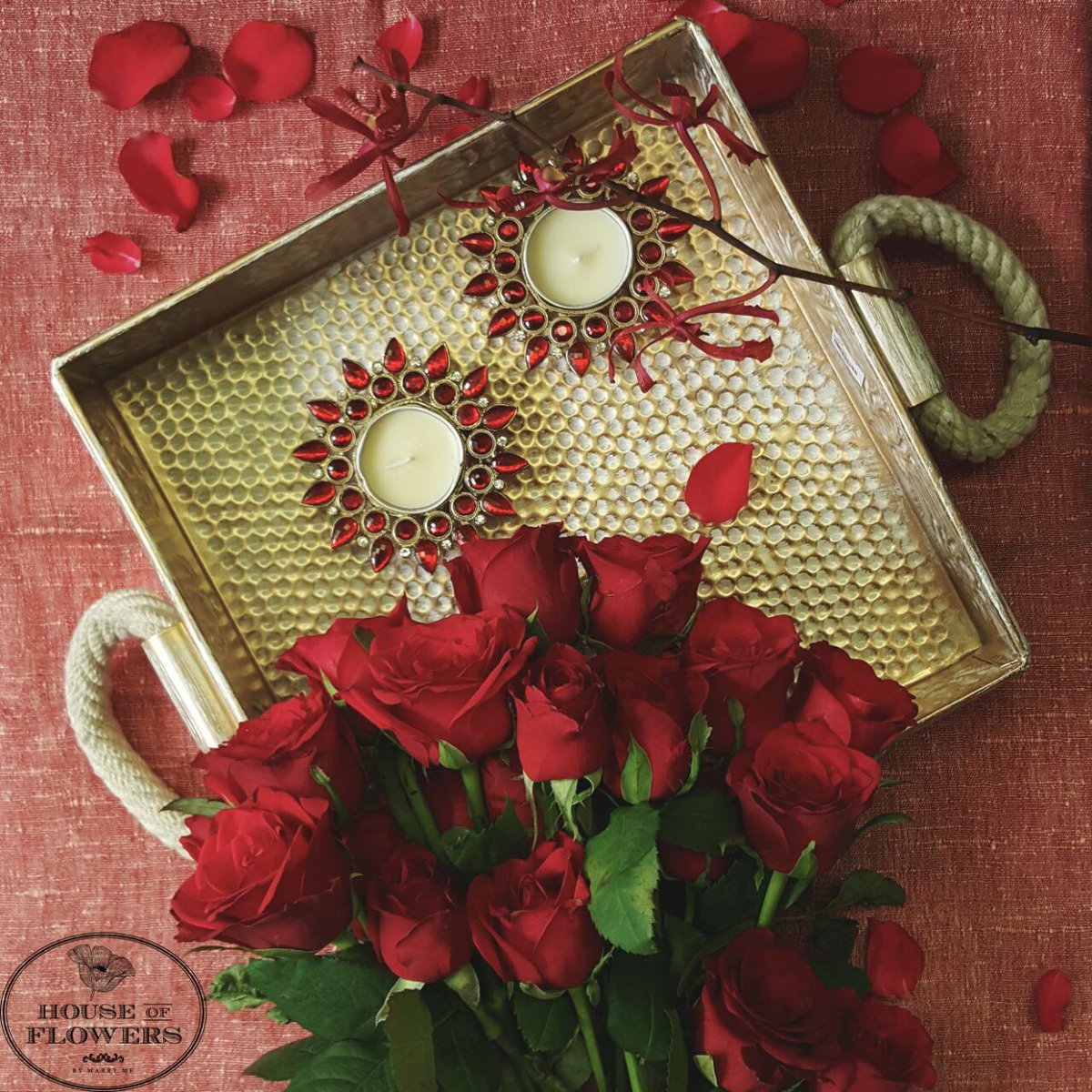 HOFbymarryme's tweet photo. Diwali greetings from all of us here, at House Of Flowers by Marry Me! 
#houseofflowersbymarryme #houseofflowers #diwali2017 https://t.co/saM216TraR