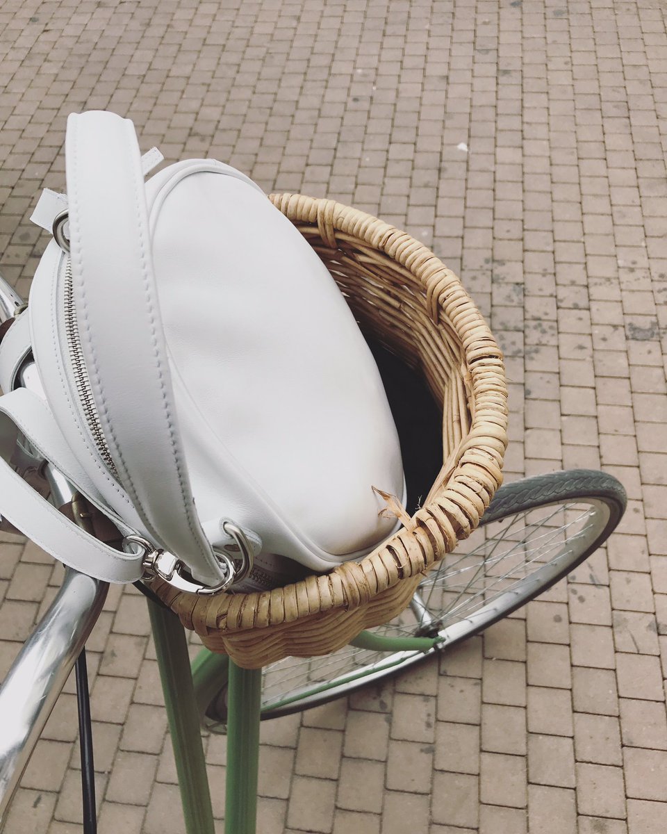 info_ckinn's tweet photo. We zijn weer terug in Nederland! De bestellingen gaan vandaag meteen op de post! https://t.co/KA24rmP6Ov