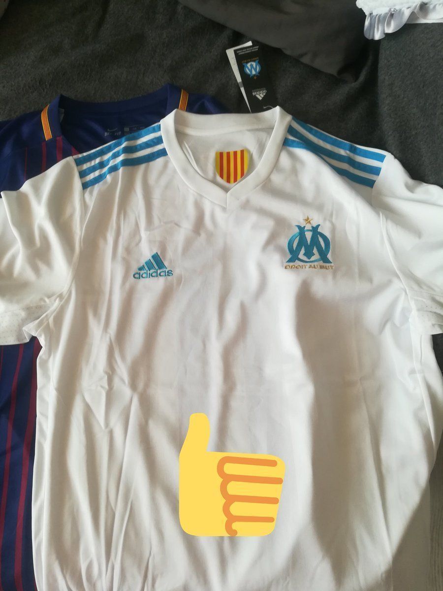 TopJerseys_15's tweet photo. 🏆🏆🏆

2017-2018 new jerseys are in stock now!

Check them here: https://t.co/l53sy7rNAr

#Barca #OM #ASRoma #Bayern #PSG https://t.co/RLB9aM5sk2