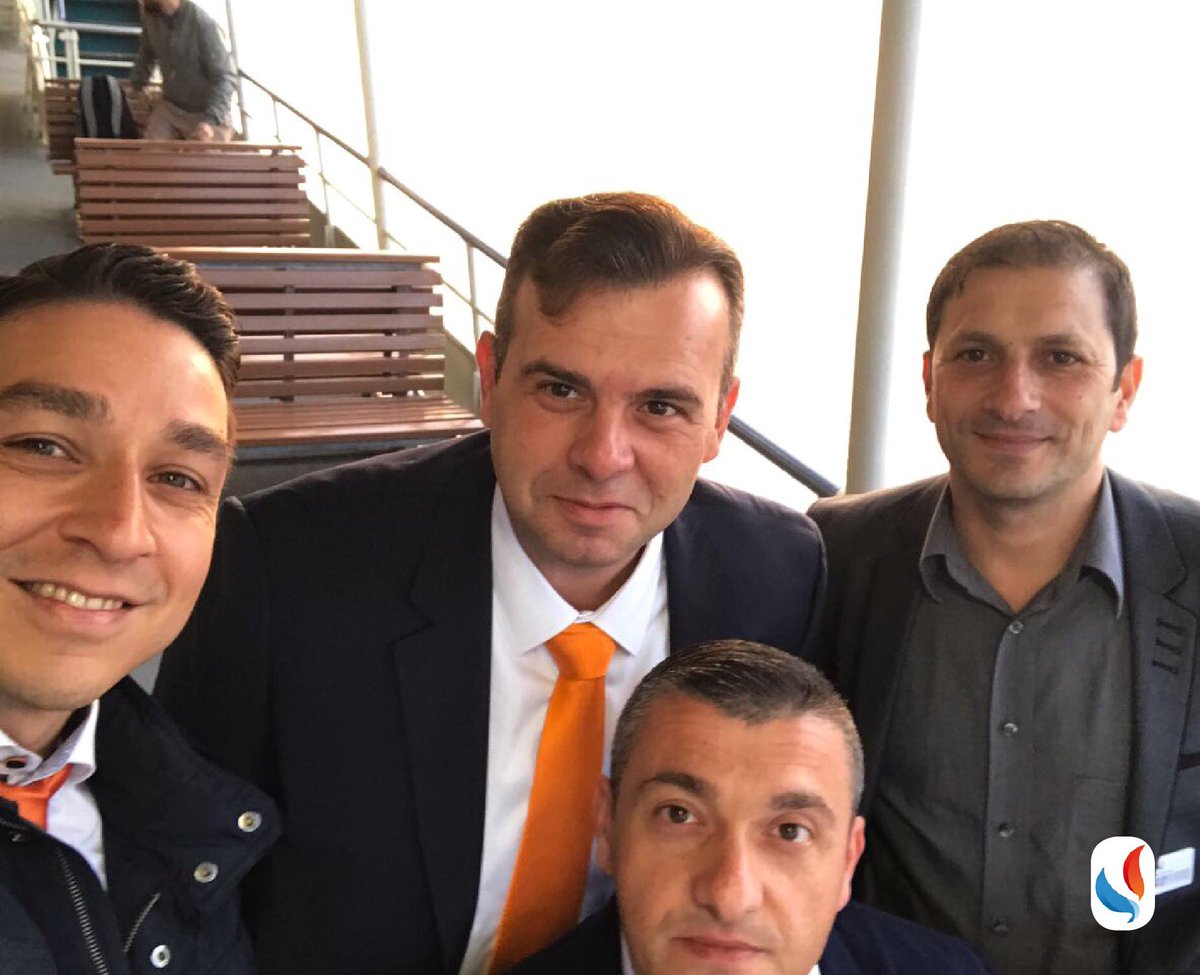 nsb_polymers's tweet photo. #Thursday #TBT #photos of yesterday – The second day of the #Fakuma 2017 #NSBPolymers #Orange #Optimismus #Vertrauen #Kommunikation https://t.co/Q7UIkXCaC4