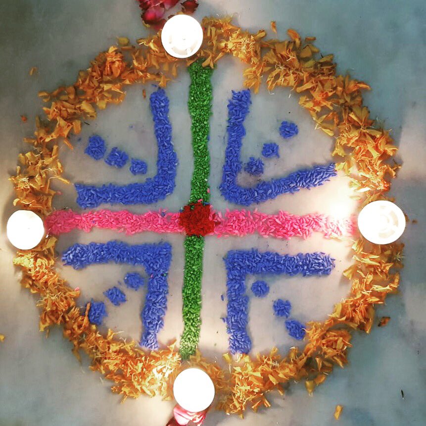 WelshRoberts's tweet photo. #HappyDiwali everyone...a beautiful display arranged by my girl @Charnamrit_S #myfavouriteindiafestival #Diwali2017 #FestivalOfLights #light https://t.co/5iHNMC5T7I