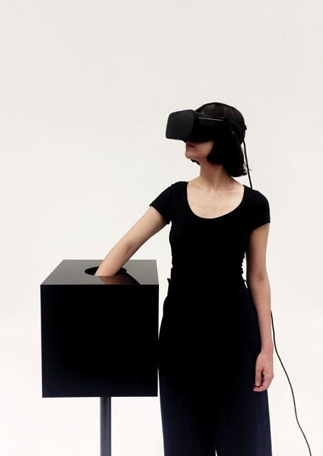 ecal_mid's tweet photo. "Tangibles Worlds" diploma project by Stella Speziali @stella_speziali combines tangible interactions with #virtualReality #media #design https://t.co/BMdwFOEKQj