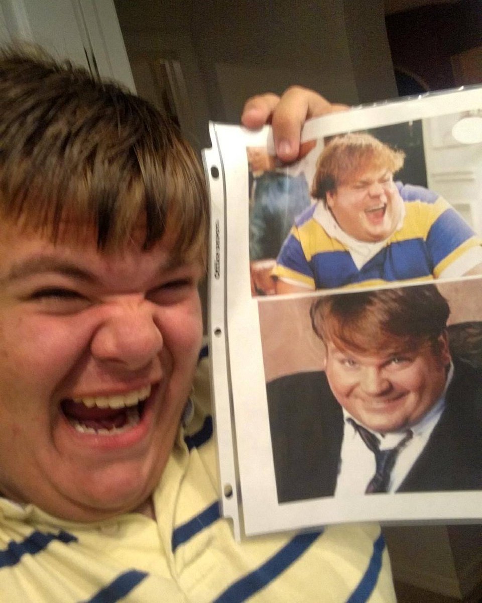 LaheraLegends's tweet photo. Since so many people say Nicholas Lahera reminds them of him, he decided to #twin with #ChrisFarley ! 😂 #hoco2017 #1Lecanto @CitrusSchools https://t.co/9ITrqkByWK