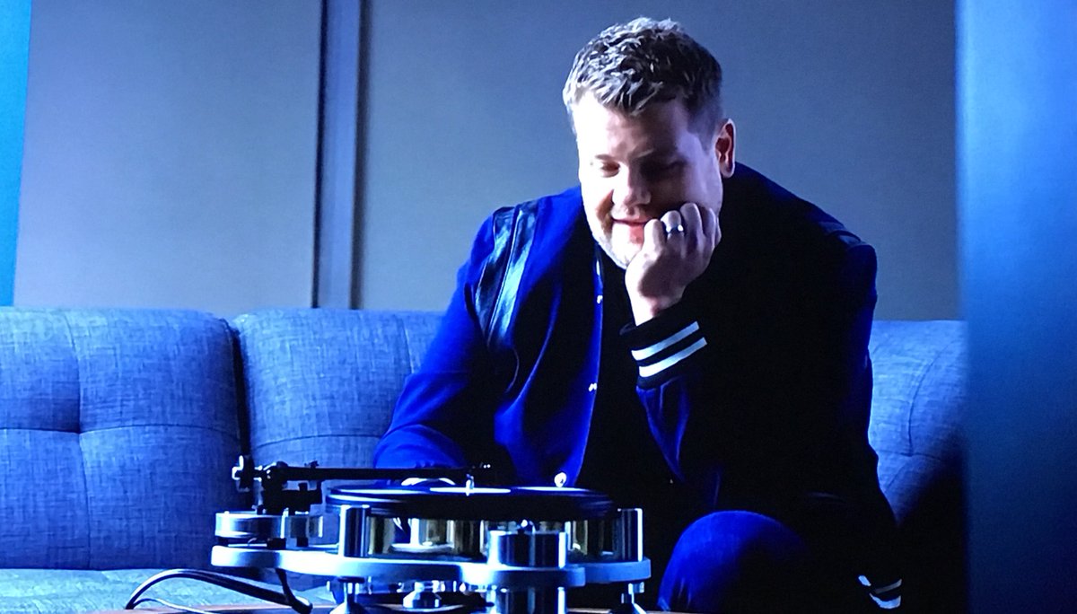 MichellEngineer's tweet photo. Anyone see the George Micheal Freedom documentary, they had a rather nice turntable 😀If you haven't seen it catch up on Channel 4. https://t.co/rkqahZSEmY
