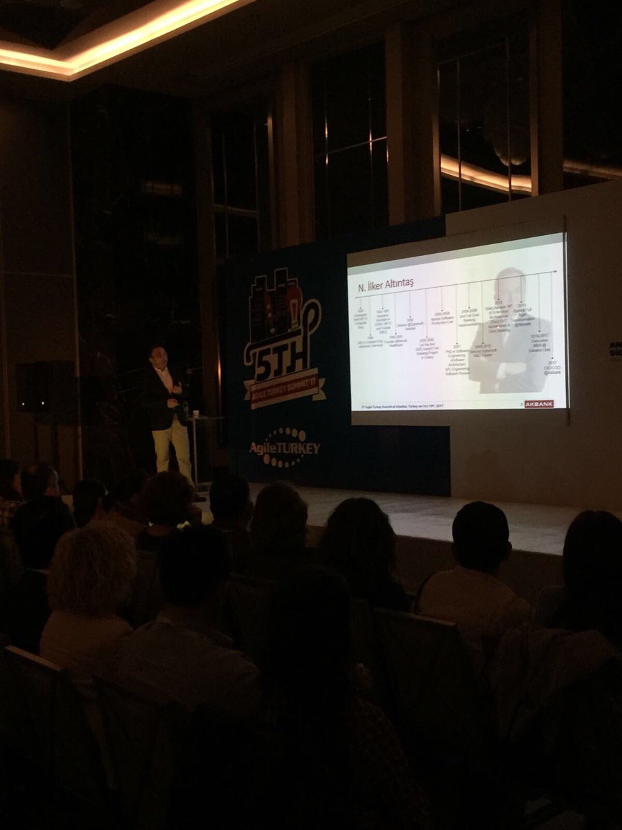 AgileStudio1's tweet photo. 110+ Scrum takımı ile devam ettiğimiz Agile Dönüşüm yolculuğumuzu @ilkeraltintas Agile Turkey Summit ‘17 te anlatıyor 🚀 #atsummit https://t.co/a5ZCH2rFFN