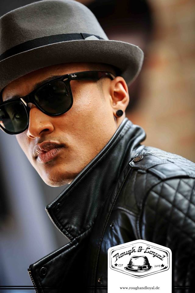 roughandloyal's tweet photo. time for coolness :-) #roughandloyal #hat #cool #Mensfashion https://t.co/df50M6amuz