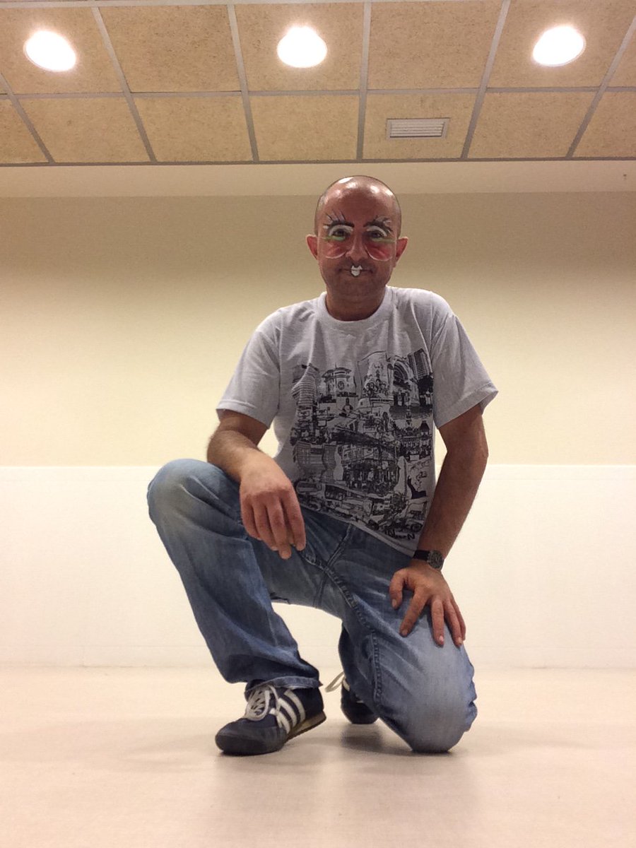 synthesis_vigo's tweet photo. Manel imparte en Vigo su taller JUEGO, CREACIÓN Y EMOCIONES. PROPUESTAS CREATIVAS.
+ info e inscripciones:  https://t.co/2XQHslPhAn https://t.co/dBDpZSbXzj
