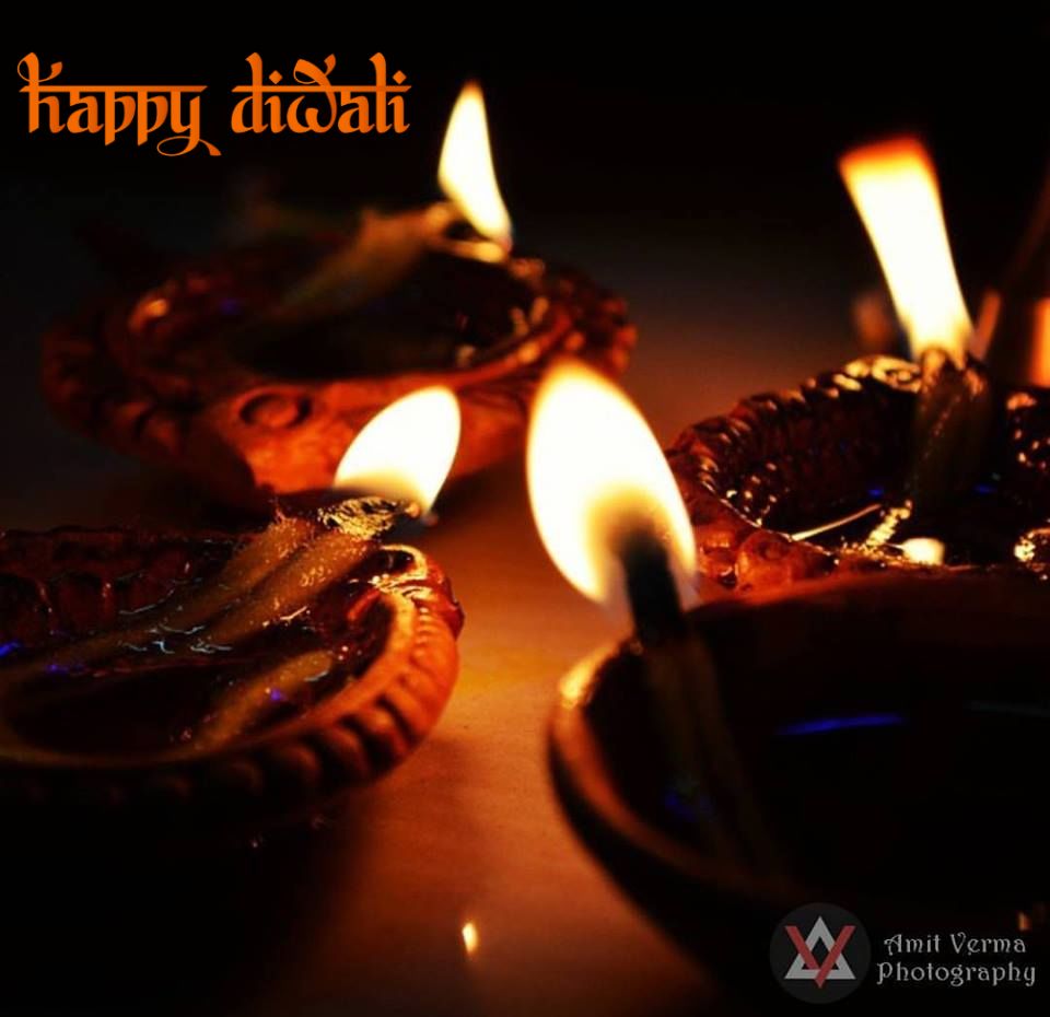 Lighting Diya's #happydiwali #diwali #diwali2017 #diwalidiyas #happydiwali2017 #festival #indianfestival #festivaloflights #decoration #lucknowblogger #indiablogger #photography #nikond5200 #nikonindia #nikon #dslrphotography #D5200 #nikondslr #nikonphotography #diwalicelebration