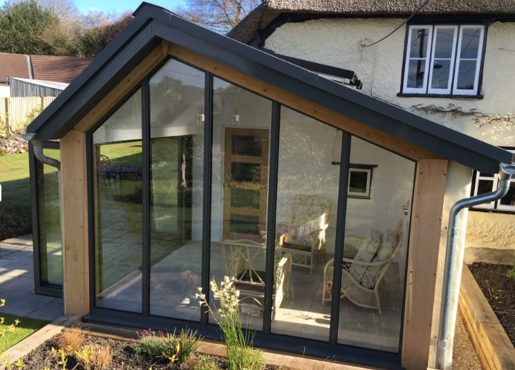 TPLTrade's tweet photo. We offer glazing with #heatreflection, #UVprotection, #easyclean or #visiblelighttransmission - call us 01332 412002 to discuss your needs. https://t.co/LiiiwJfS4X