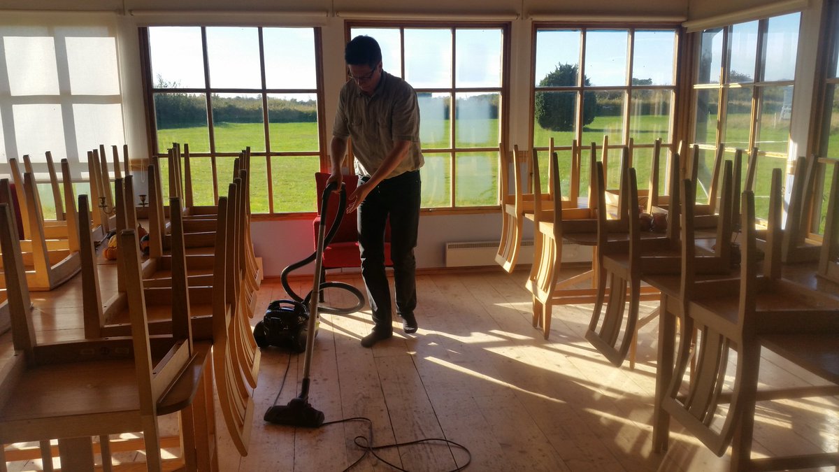 Spatial Food Webs (@foodwebs) on Twitter photo SFEG annual meeting at <a href="/StationLinne/">Station Linné</a> complete. Stora alvaret and light trapping among highlights. #goodguyPI cleans up at the end. SFEG annual meeting at <a href="/StationLinne/">Station Linné</a> complete. Stora alvaret and light trapping among highlights. #goodguyPI cleans up at the end.