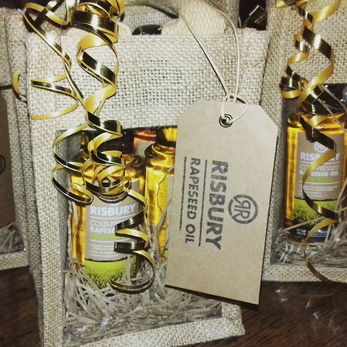 risburyrapeseed's tweet photo. More orders for these! #rapeseedoil #gift #Herefordshire #buylocal #minibottles #flavourhit Order from https://t.co/KiJ7l550Ug https://t.co/Q3EJ0jAZ7w