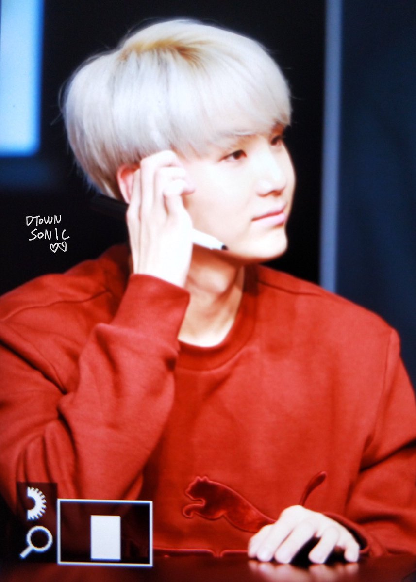 archivehyungs's tweet photo. [PREVIEW] puma's fansign https://t.co/k6VxbIsl6p