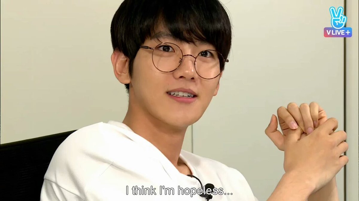 ilovebbh56's tweet photo. Is baekhyun's #LIGHT_DOMAIN out of stock? Why no one talking about it 😂 https://t.co/mqs0HutS6h