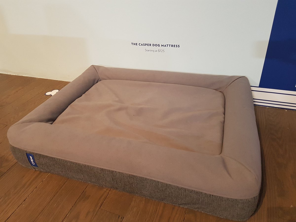 Morgan Leclerc على تويتر Ikea Lance Lurvig Poilu Des