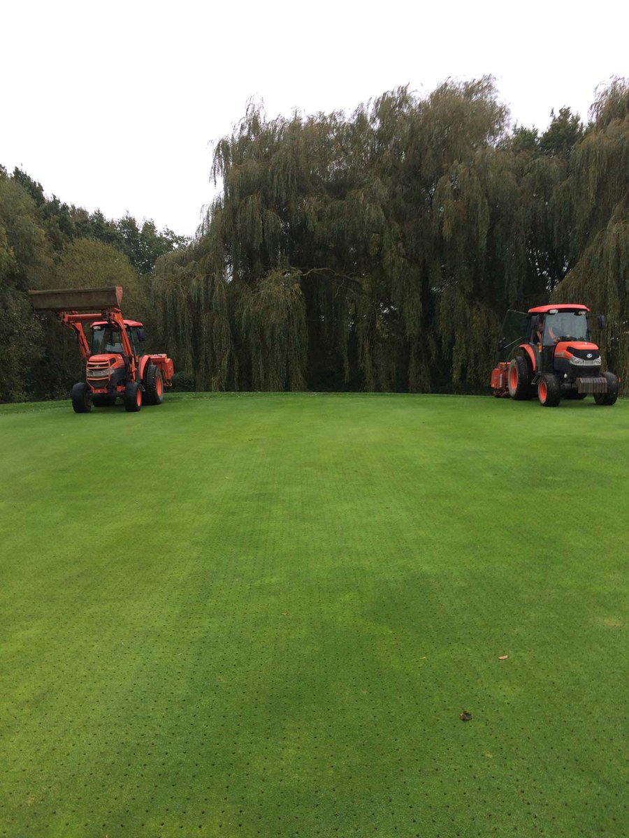 Fineturf's tweet photo. Green aeration today at Newark Golf Club. https://t.co/INUJU18iRH