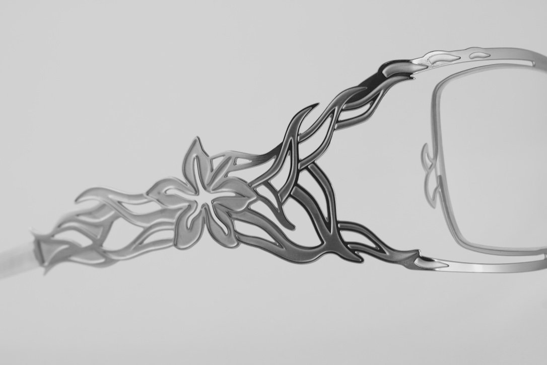 CelsaVazquezM10's tweet image. Krom eyewear distinguished frames are made in one piece of stainless steel. exhibiting for the first time here in the UK @100Optical