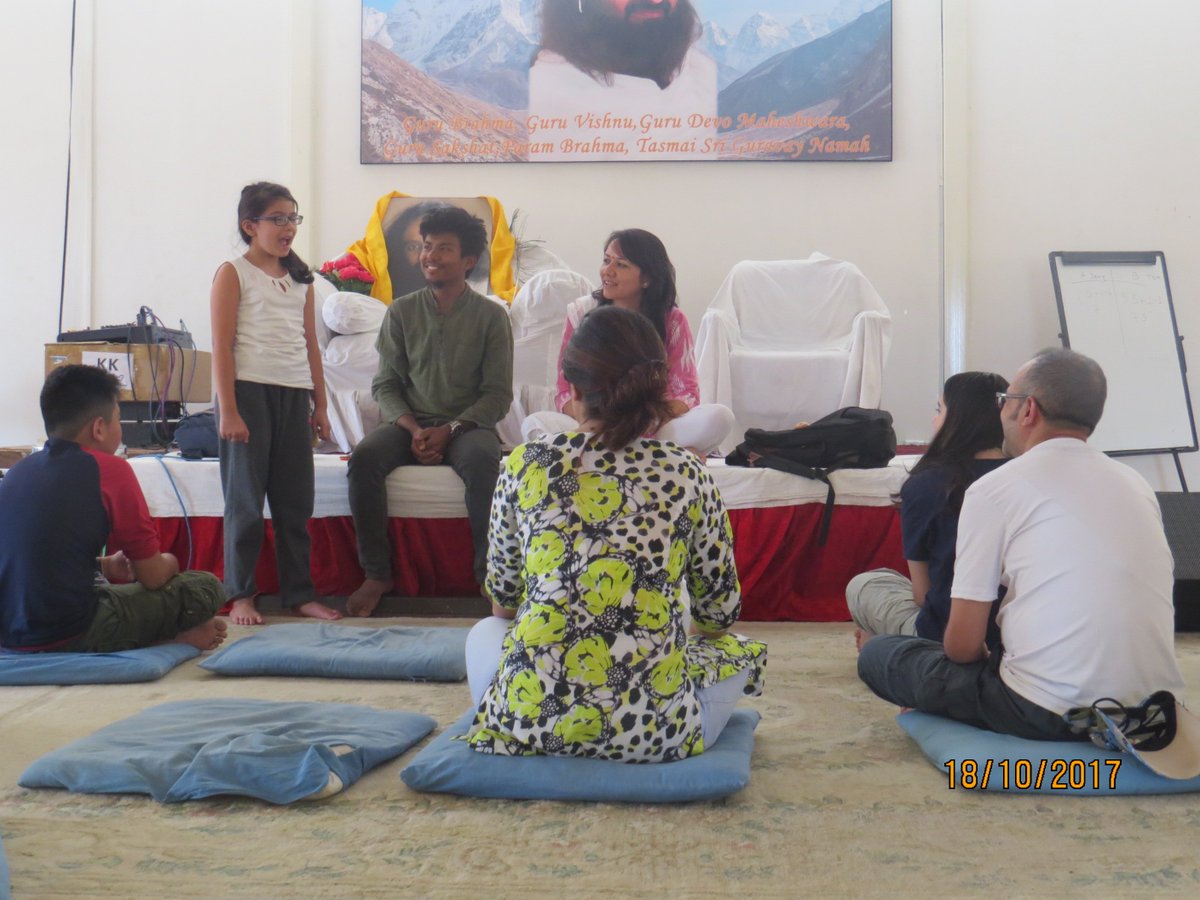 perbeteshor's tweet photo. Had awesome time with everyone :) >>>>
#ArtExcel #3rdCourse #YesCourse #TheArtofLivingNepal
#SanoUmerThuloSoch https://t.co/j45bF5lbCK