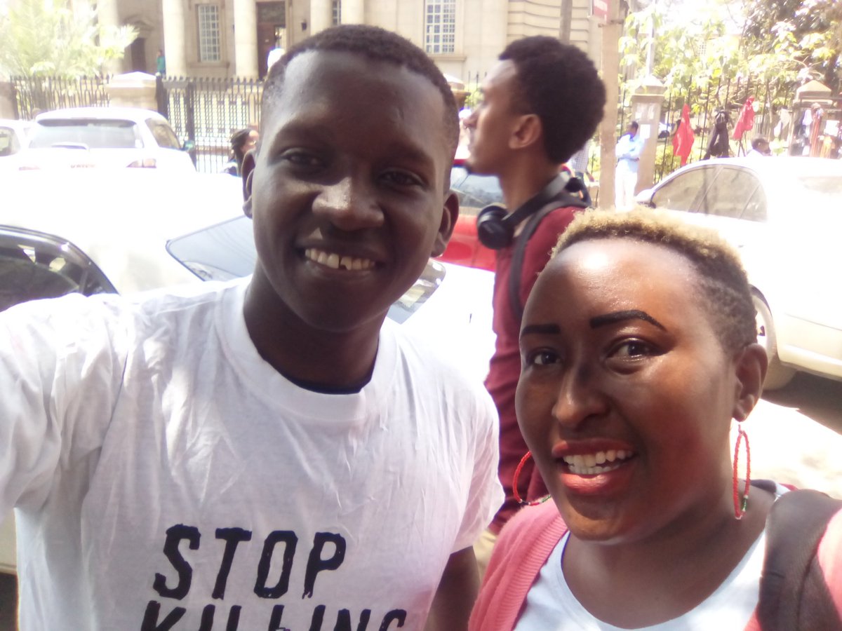 potentash's tweet photo. Took a selfie with @theMagunga while the #StopKillingProtestors group were regrouping. Akina @bonifacemwangi are so energized https://t.co/MPTosssoqO