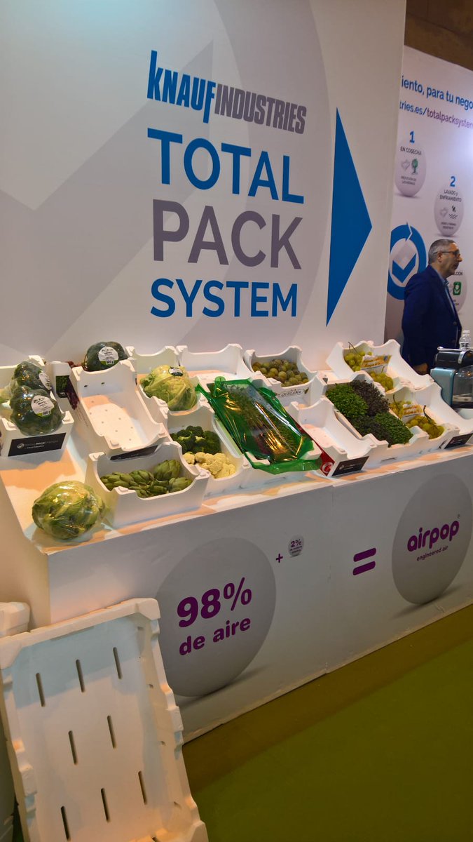 anape_eps's tweet photo. Visitamos a nuestro asociado @KNAUFINDUSTRIES en #FruitAttraction2017 novedades de cajas @airpop_es Acercate!!! #EPS #PoliestirenoExpandido https://t.co/gqcqRHzE99