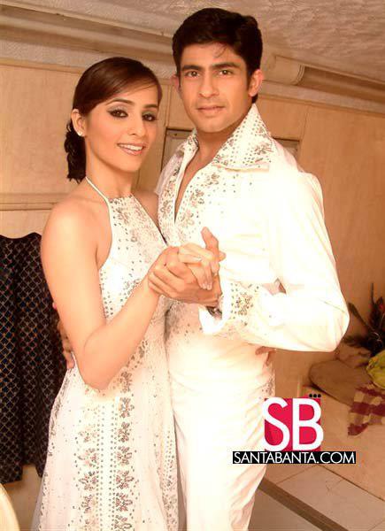 sanamhira's tweet photo. #Jhootingkar @Hussainkk12 @tinadarira ,Deke Mujhe Teri Judai
Maana Rab Ne Mujhe Paigham diya,
Channa Mereya Mereyaaa♥, that line 4 U Both. https://t.co/qQlK3tqIi1