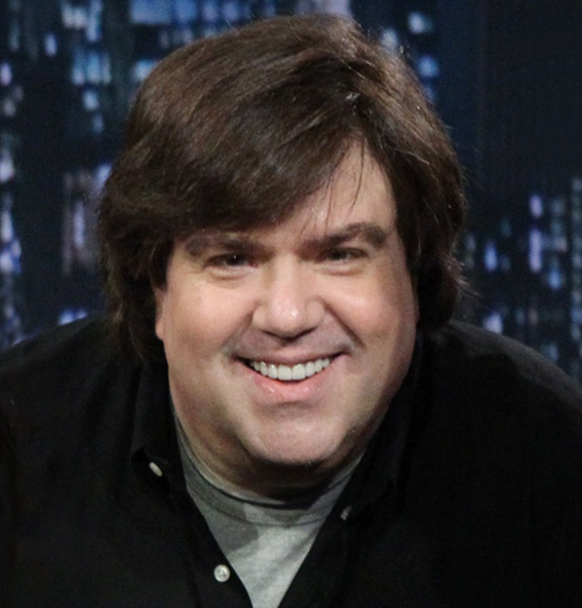 Dan Schneider is the creator of many of the most successfulchildren’s TV shows in history. He's also a monster of the worst kind. (Thread)