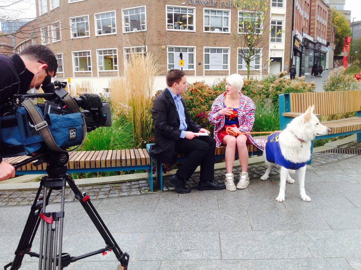 MadeleinaKay's tweet photo. Just been filming for the #BBC! 😍 At the fantastic #EU funded landscape project in #sheffield 🇪🇺❤️🇪🇺 @mathewlowry @saved_mat @CocoDeBrux https://t.co/54uqKjueku