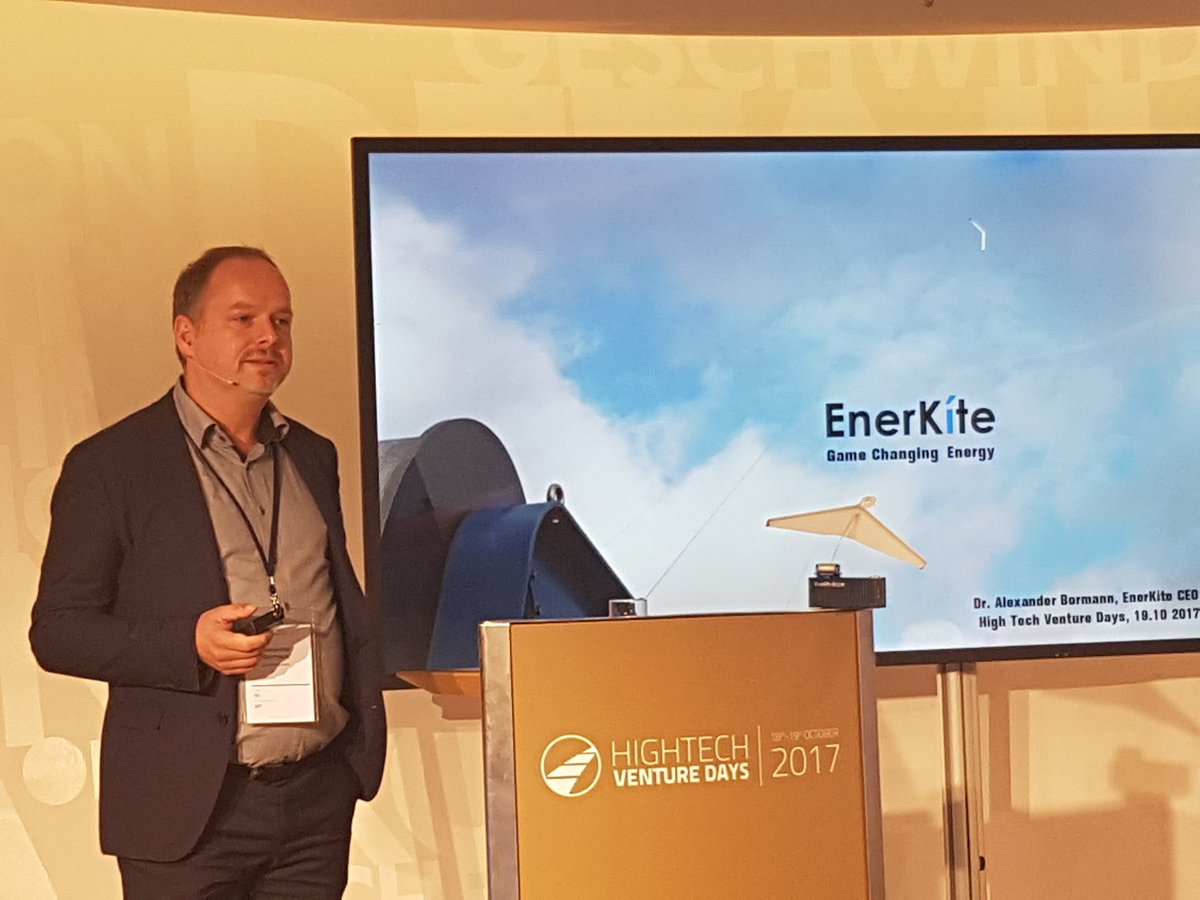 ENGIEInnov's tweet photo. #ENGIENewVenture chairs "Energy &amp; environment" pitching session with #IdinvestPartners at #HTVD17 Startups,the stage is yours @HTSB_Sachsen https://t.co/MbNRrpA5RA