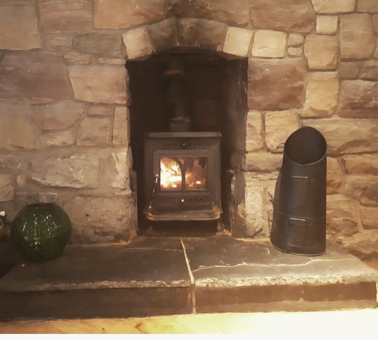CultraInn's tweet photo. It's official! Winter has arrived and fires are lit! Come have a drink and cosy up by the fire 🔥🍷 #cultrainn https://t.co/Imo5JxuM1w