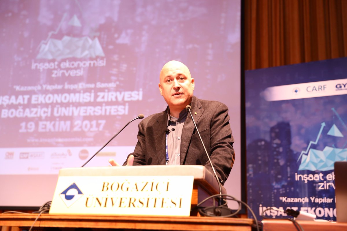 İnşaat Ekonomisi Zirvesi, <a href="/sahibindencom/">sahibinden.com</a> Genel Müdür Yardımcısı <a href="/BogacGoncu/">Bogac Goncu</a>'nün konuşmasıyla devam ediyor. #insaatekonomisi17