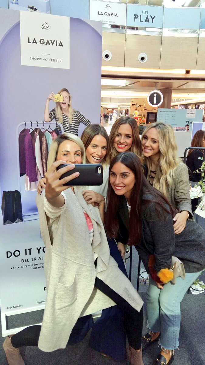thinketers's tweet photo. Hasta el lunes en el @CCLaGavia organizamos #DoItYourSelfie, el evento más fashion de año: masterclass, influencers, moda, beauty y más. https://t.co/5ut9r460i7
