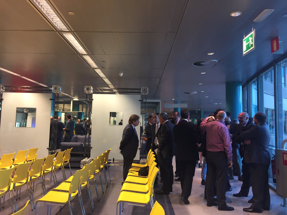 tecmaferia's tweet photo. Todo praparado en @feriademadrid para jornada, asamblea y presentación de #Esclean2018 #FSMS #Aefimil @ArrugaRafa #Javiercucalón https://t.co/21tmX3Cd4t