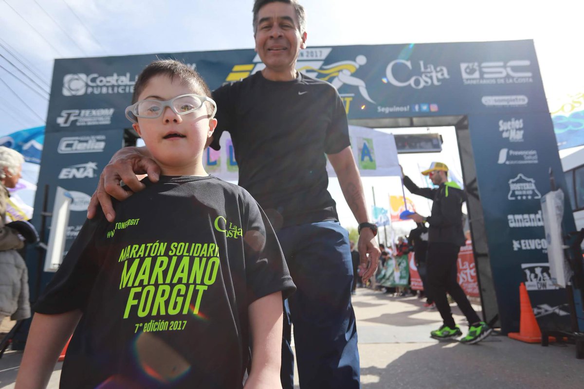MaratonForgit's tweet image. #MaratonForgit es Inclusión 😍. Factor muy importante por el que luchamos, y que todos debemos defender. @SPORTSINTEGRA 
PH Fausto Muñoz 📷.