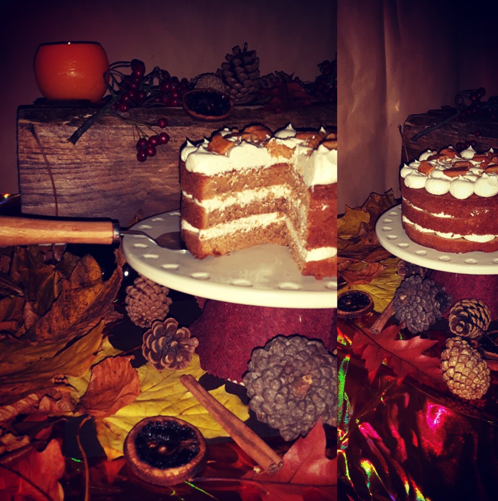 Adams33R's tweet photo. Great morning experimenting with @GrahamsBakery cakes in @LynseyHollywood food photography🤗#autumnaltheme #delish#CMFIUUBS #UlsterBizSchool https://t.co/BcbwYWM5m3