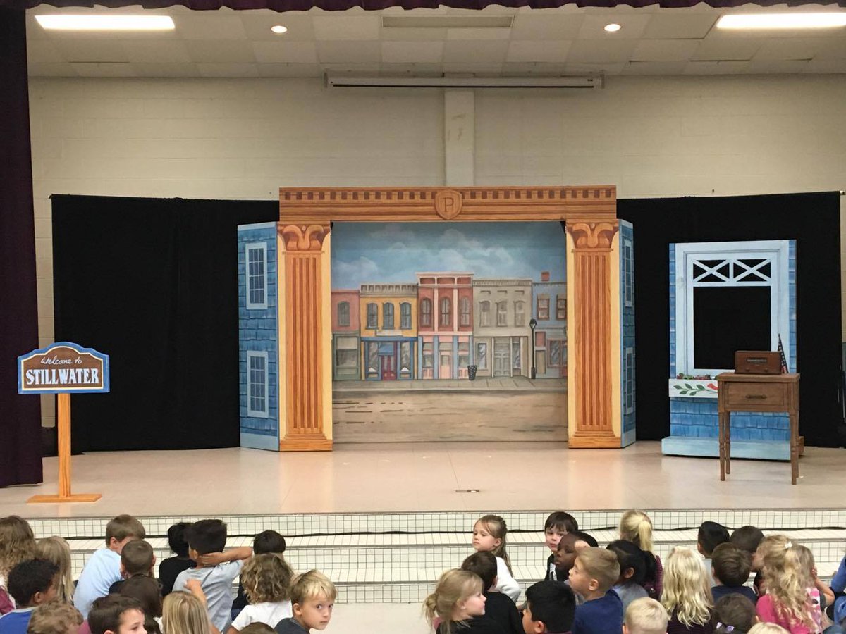 PHarrisonMusic's tweet photo. Mr. Popper's Penguins presented by Charlotte Children's Theater. Thanks to our PTA for funding this great performance! @PHSmariners https://t.co/UCfF6y9TTT