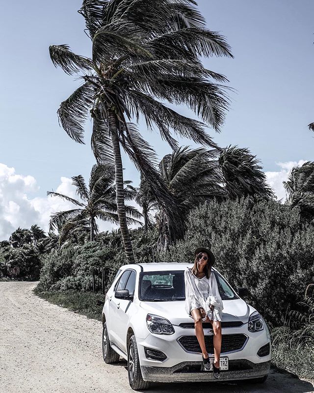 Comme <a href="/lisagermaneau/">Lisa Germaneau</a>, louez un bon 4x4 pour parcourir les routes sauvages d'América Latina 🚘🌎🏜️🌴🦎