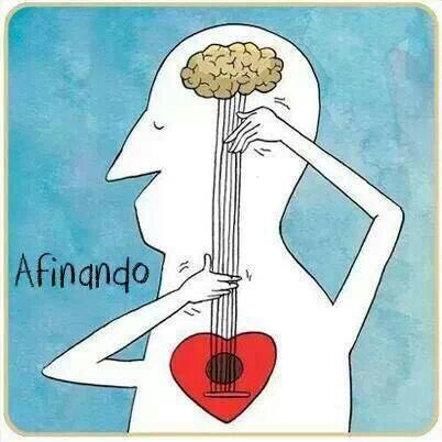ObispoMunilla's tweet photo. Lo ideal sería tener el corazón en la cabeza y el cerebro en el pecho; así pensaríamos con amor y amaríamos con sabiduría. https://t.co/5uob0D3lih