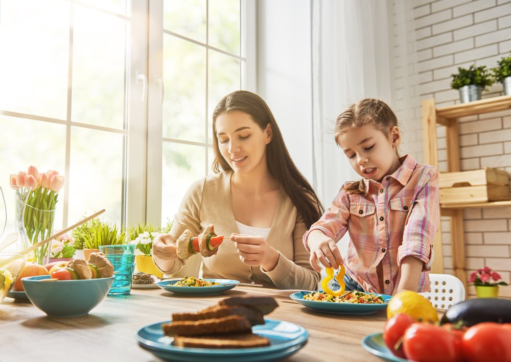 SymriseFlavorNA's tweet photo. New #KidsSnacking Series: Kids' #Food Needs, Wants and Expectations All Influence Purchases- https://t.co/8l19MIIPFC https://t.co/6NKbtAr3QB https://t.co/WurEbGeW7f